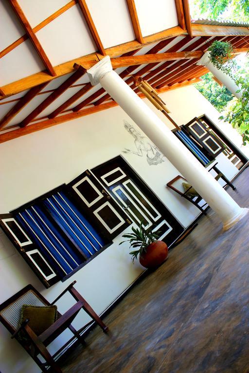 The Courtyard Villa سيغيرِيا المظهر الخارجي الصورة