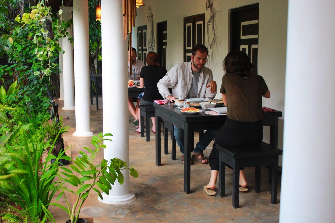 The Courtyard Villa سيغيرِيا المظهر الخارجي الصورة