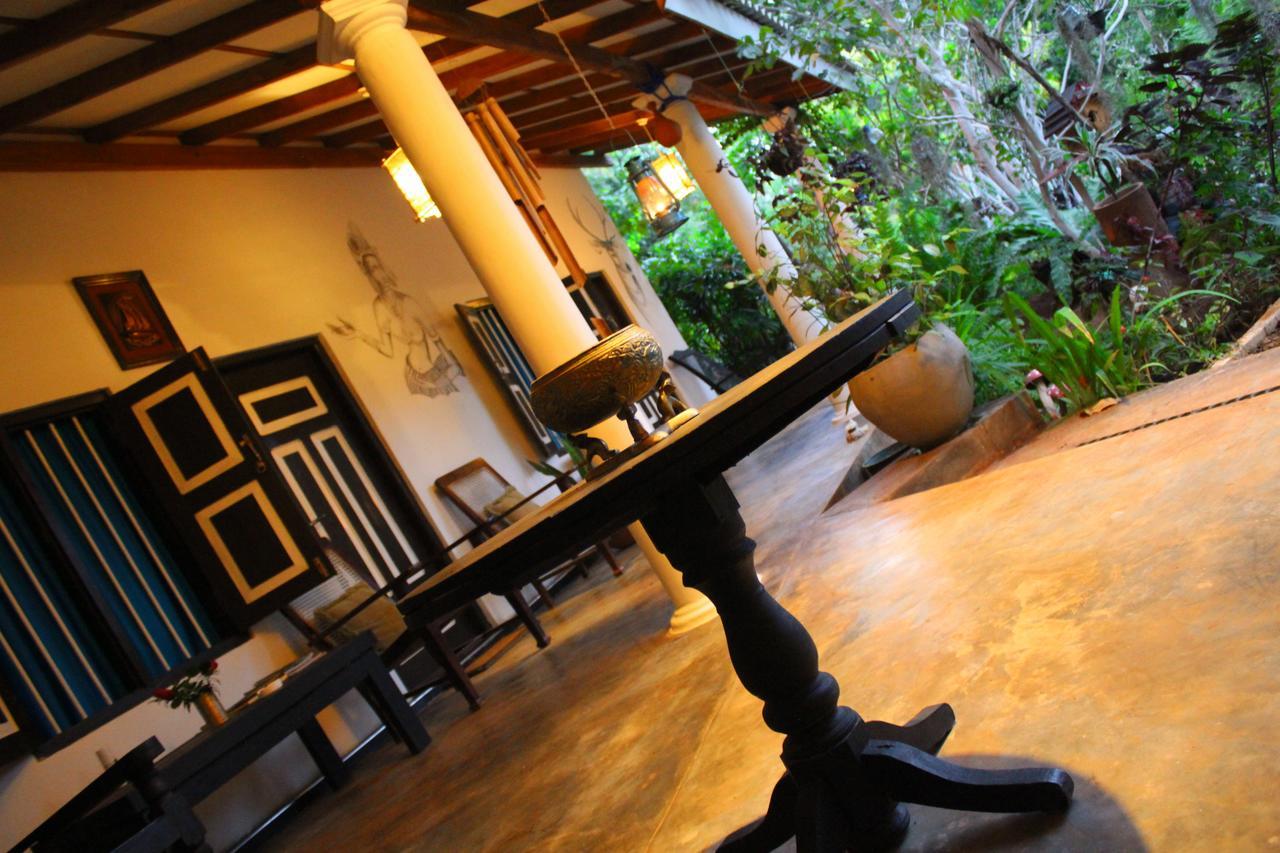 The Courtyard Villa سيغيرِيا المظهر الخارجي الصورة